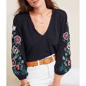 Anthropologie black long sleeve floral embroidered top size XS